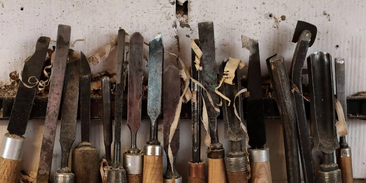 Where Can Beginners Find the Best Woodworking Tool Discounts?